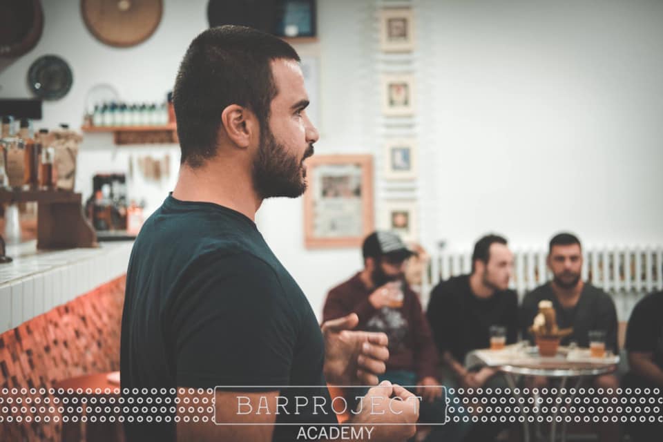 La perfetta spillatura della birra alla spina - FPU Barman Academy