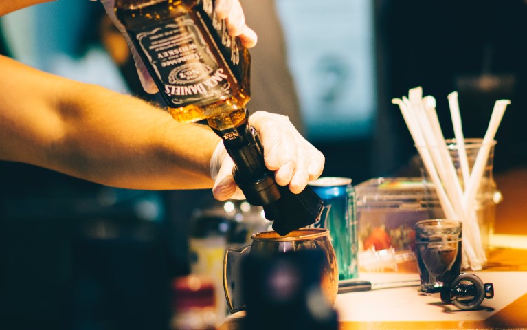 course for bartenders to learn techniques of the trade